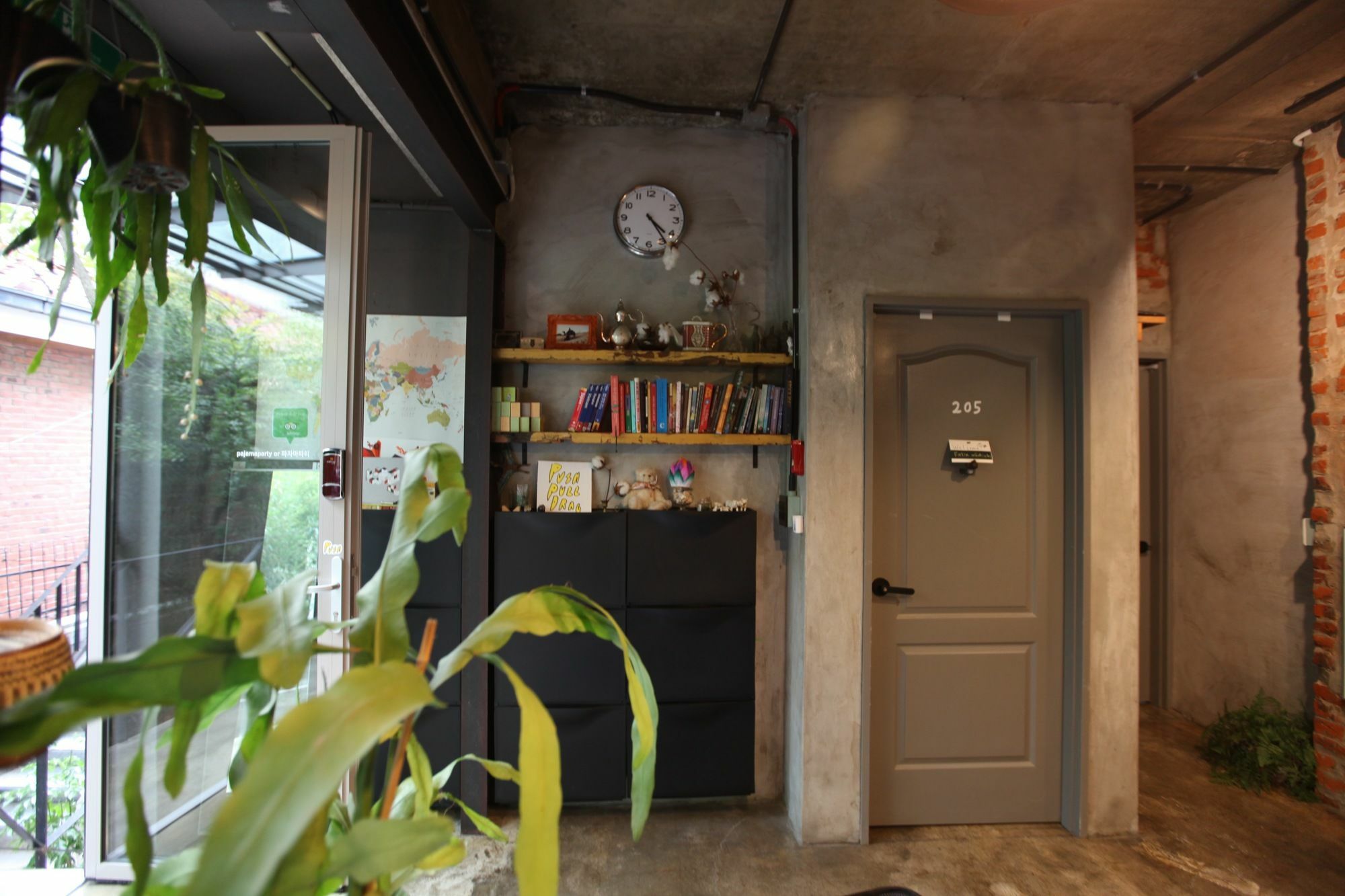 סיאול Hongdae Guesthouse Pajamaparty מראה חיצוני תמונה
